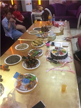 奋斗忙碌,不忘美好时光|沐鸣2音响5月份生日聚会