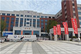 浏阳市金阳高级中学选用JSL沐鸣2音响